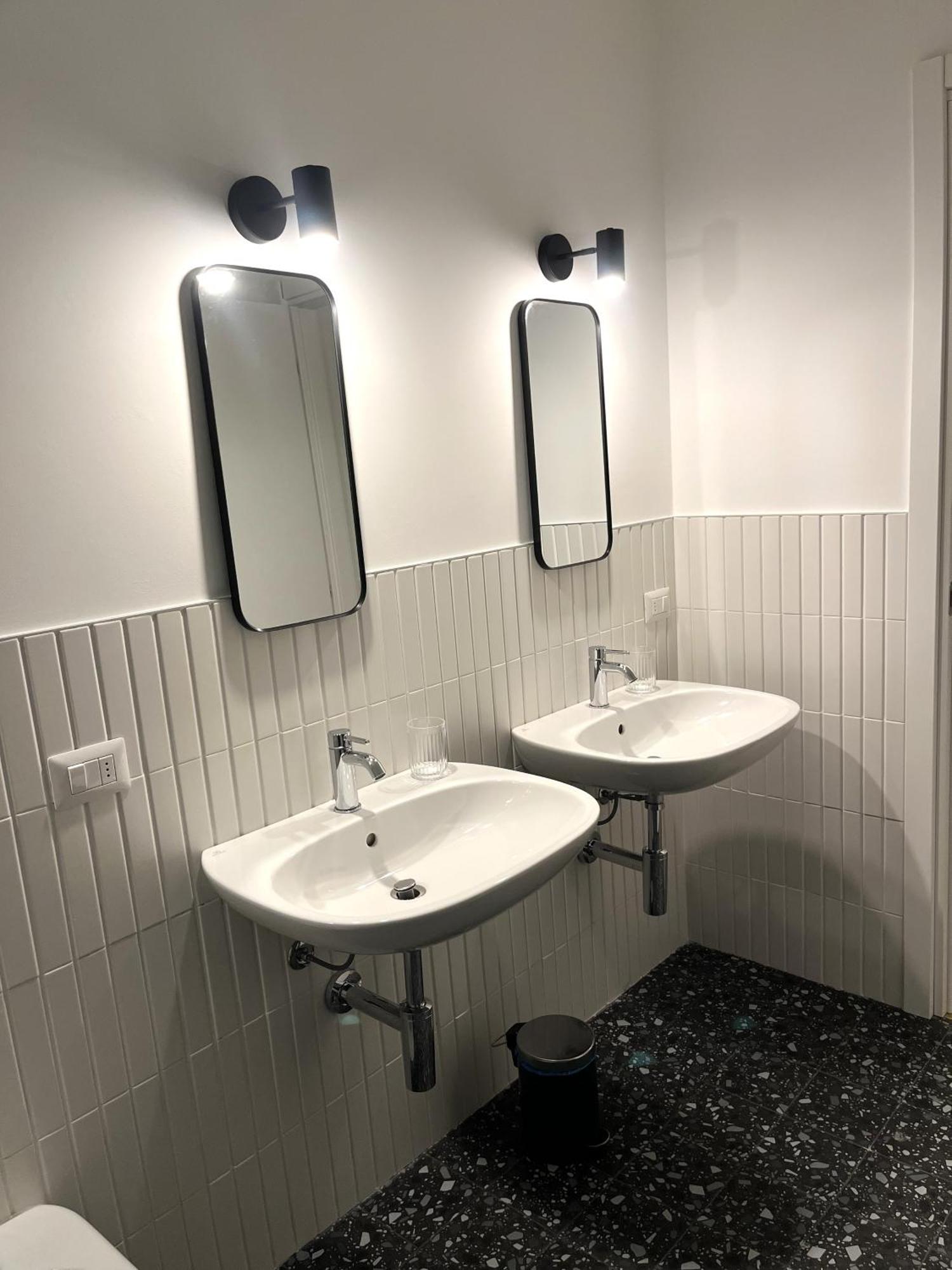 Fifty Eight Repubblica Three Bedrooms Apartment Mailand